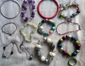 Bisutería vintage. Pulseras. lote 12 unidades