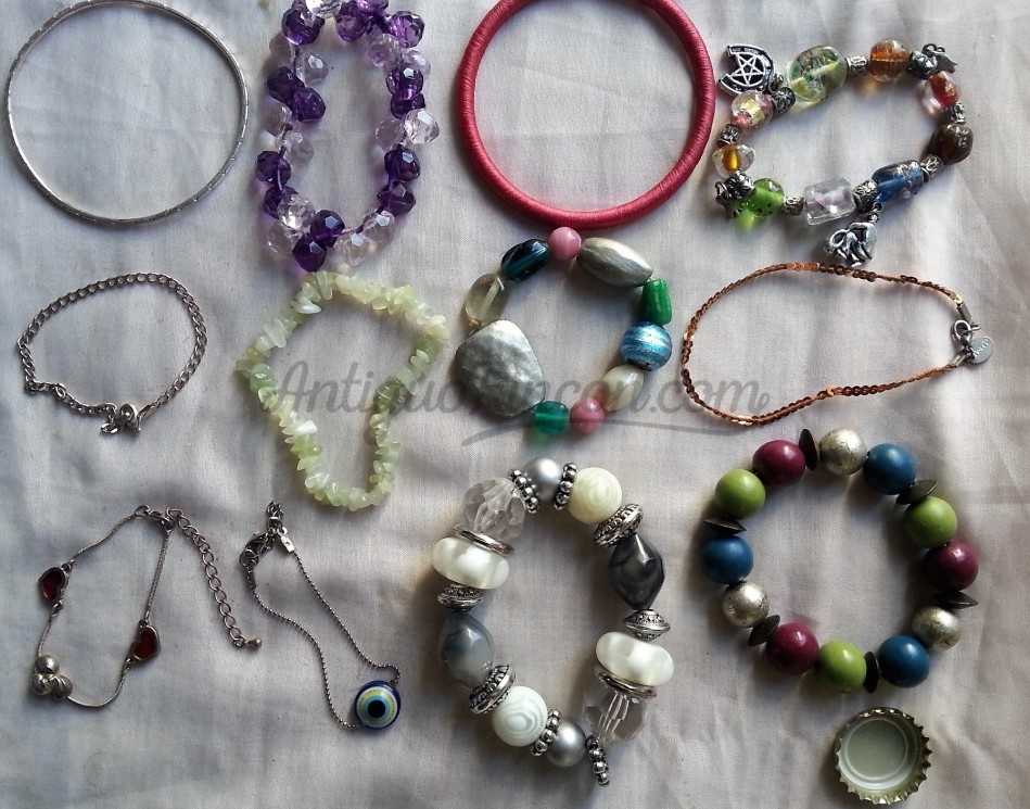 Bisutería vintage. Pulseras. lote 12 unidades