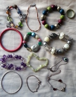 Bisutería vintage. Pulseras. lote 12 unidades