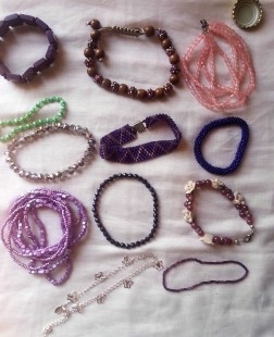 Pulseras vintage. 12 piezas diferentes.