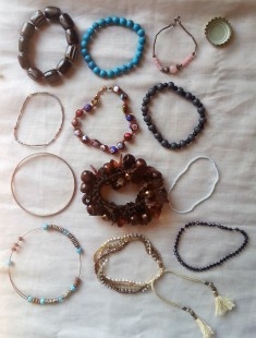 Bisutería. PULSERAS. Vintage. Lote de 12 unidades