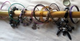 Pulseras vintage. Lote de 12 unidades. Muy bonitas