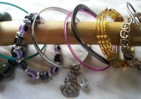 Pulseras vintage. Lote de 12 unidades. Muy bonitas