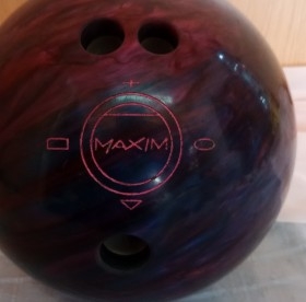 Bola de bolos. EBONITE - MAXIM.