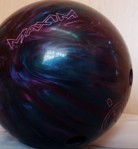 Bola de bolos. EBONITE - MAXIM.