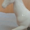 Caballo. Escultura en porcelana. Fabricada en España