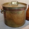 Caldero vintage. Olla en cobre.