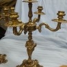 Candelabros en bronce. Pareja. Cinco brazos