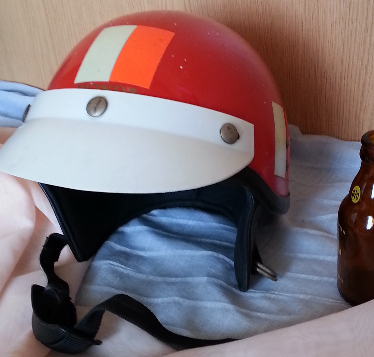 Casco de Moto vintage. Años 70. Marca Honda.
