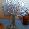 Árbol fabricado en aluminio. Nuevo.