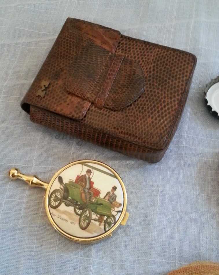 Cenicero portátil. Estilo vintage. Con su funda original