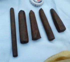 Cinceles viejos en hierro. Pequeño tamaño. 5 unidades. Estado regular