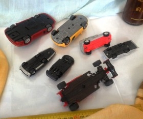 Coches en miniatura. 7 juguetes viejitos y diferentes.