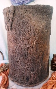 Antigua colmena corchera, cortizo. Maravilloso objeto de decoración. Old hive