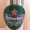 Columna Cervecera en metal con remates en plástico negro. Marca Heineken.