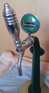 Columna cervecera Heineken. De colección