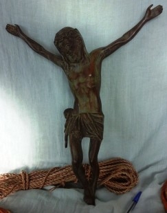 Cristo en bronce antiguo. Fantástica pieza a conservar. 2,5 kg.