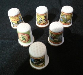 Dedales de colección. 6 unidades. Diferentes partes del mundo. Old thimbles