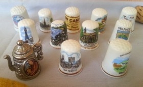 Dedales de colección. 12 unidades. Diferentes partes del mundo. Old thimbles