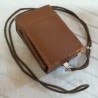 Fotómetro antiguo en su funda original.