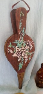 Fuelle viejo de chimenea. Decorado a mano. Precioso objeto de decoración. Funcionando.
