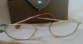 Gafas vintage. LIgeramente graduadas. Años 70. Con estuche original.