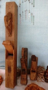 Garlopa, garlopín y cepillo de maestro carpintero