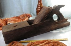 Garlopín antiguo de maestro carpintero. Garlopa. Planer carpenter