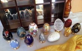 Huevos de Pascua - Huevos minerales y colección