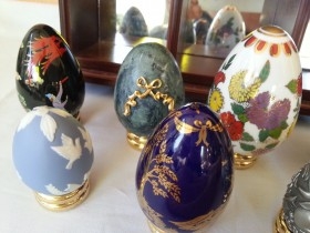 Huevos de Pascua - Huevos minerales y colección