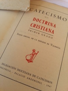 Libro año 1.947 ESTILO DE VIDA MILITAR y Catecismo de 1.947