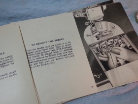 Antiguo manual de máquina alfa modelo 20. En inglés.