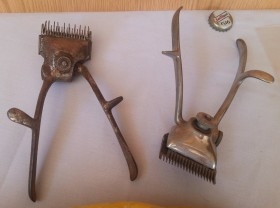 Maquinillas de barbero antiguas. Para cortar el pelo. Old hairdressing machines. Utilería peluquería antigua.