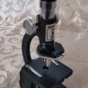 Microscopio eléctrico de 100x a 900x. Funcionando. Años 90