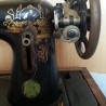 Máquina de coser antigua marca Naumann.