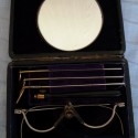 Oftalmoscopio centenario. Británico. Caja original. Mayer & Meltzer.