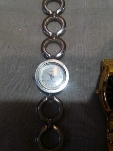 Relojes para piezas o recambios. Lote de 3 unidades.