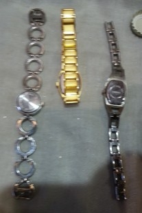 Relojes para piezas o recambios. Lote de 3 unidades.