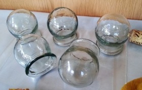 Vasos para sangrías. En vidrio. Antiguos. Conjunto de 5 unidades. Vases for sangrías