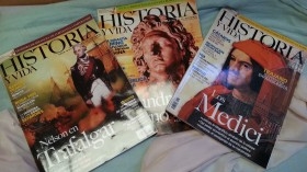 Revistas de HISTORIA. 3 ejemplares año 2.000. Buen estado general.