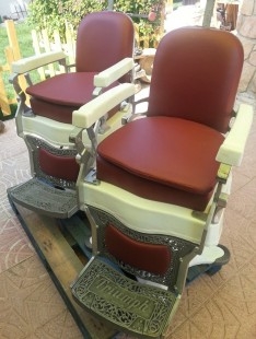Sillones de barbero. Marca triumph. Años 30. Originales. Muy buen estado. Hairdresser armchairs