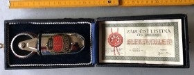 Faradizador. Aparato de masaje de los años 30. Caja original e incluso su certificado fechado.