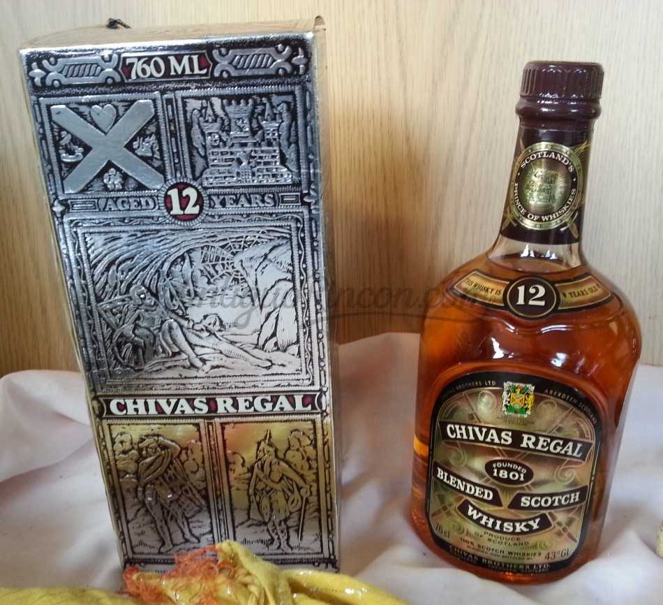 Whisky CHIVAS REGAL DE 12 DE AÑOS 90