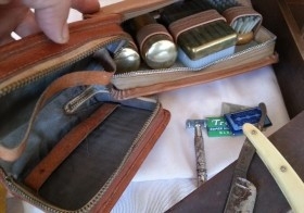 Barbero peluquero. Antigua colección de herramientas. Hairdresser instruments.