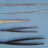 Pinzas médicas. 4 instrumentos hospitalarios.