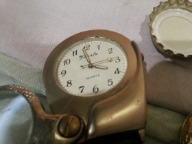 Relojes de bolsillo. Pareja de relojes para decoración
