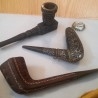 Conjunto de viejas pipas. Set of old pipes.