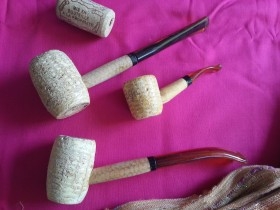 Pipas antiguas. Conjunto de 3 unidades. Set of old pipes.