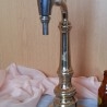 Columna cervecera. Vintage. Bronce blanco.