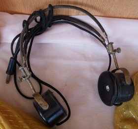 Auriculares de los años 40. Originales.